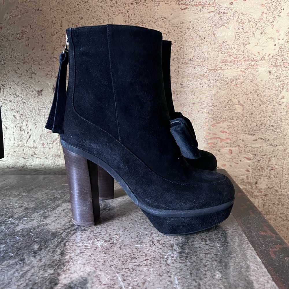 Marni Suede Leather Platform Ankle Boots with Bow 37 / 7